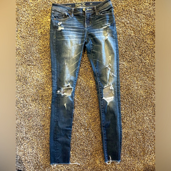 BKE Distressed Skinny Jeans - Picture 1 of 4